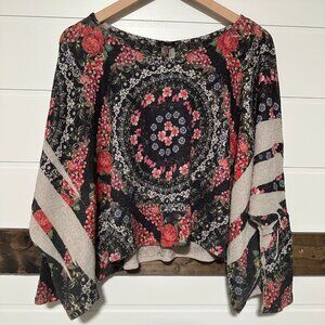 Boho / Fairycore inspired Floral Tapestry Knit Sweater Size L